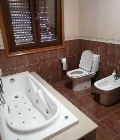 Holiday home Casa En El Rural Villanueva De Marquez Con Piscina Bueu
